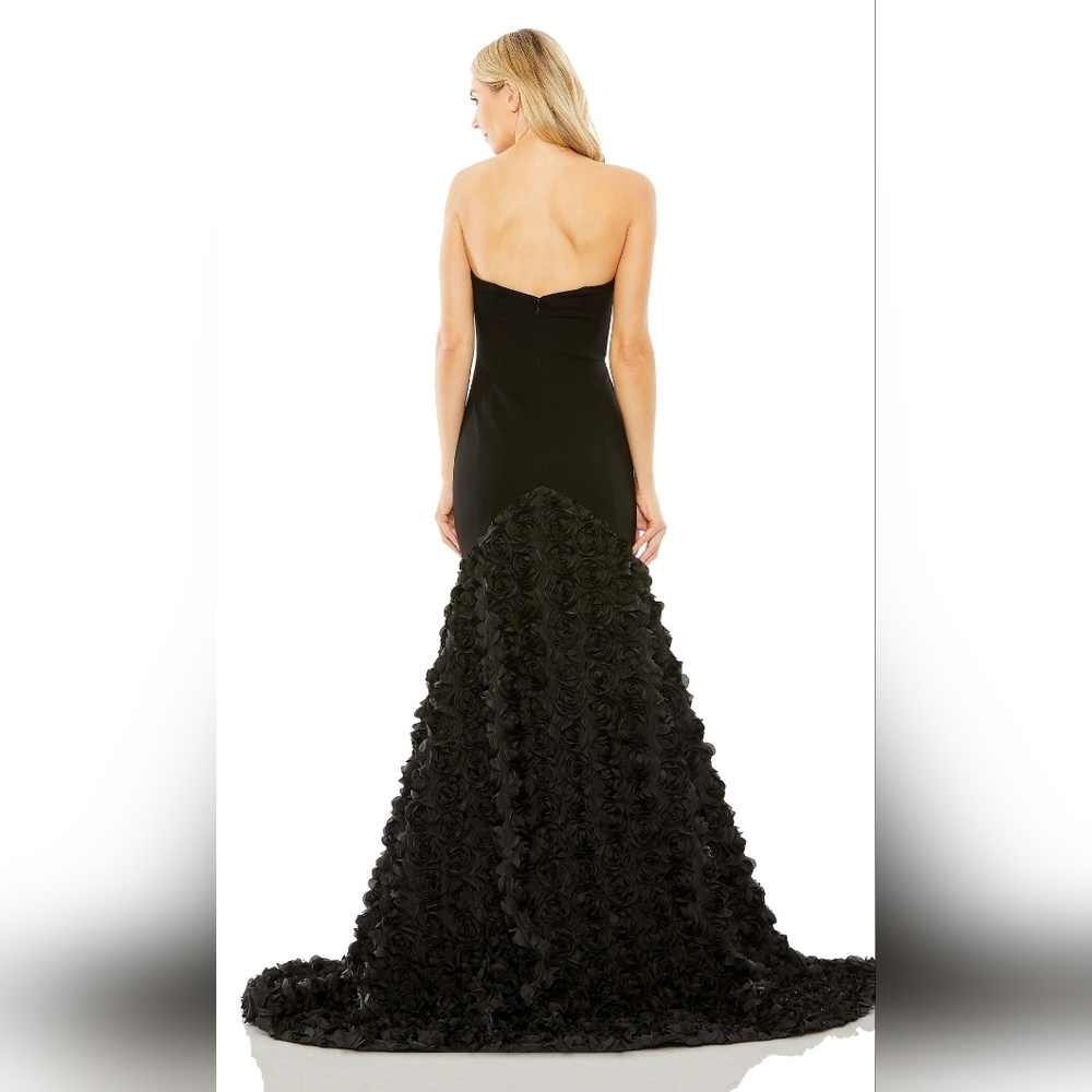 Mac Duggal Long Formal Dress 65219 Black Gown Mermaid Cut Size 8 - Picture 2 of 13